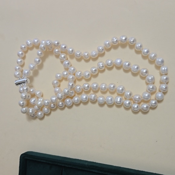 Pearls Necklace #200 - Picture 3 of 6